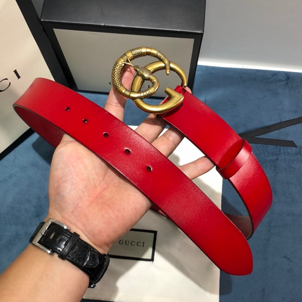 スーパーコピーグッチベルト背面デザイン